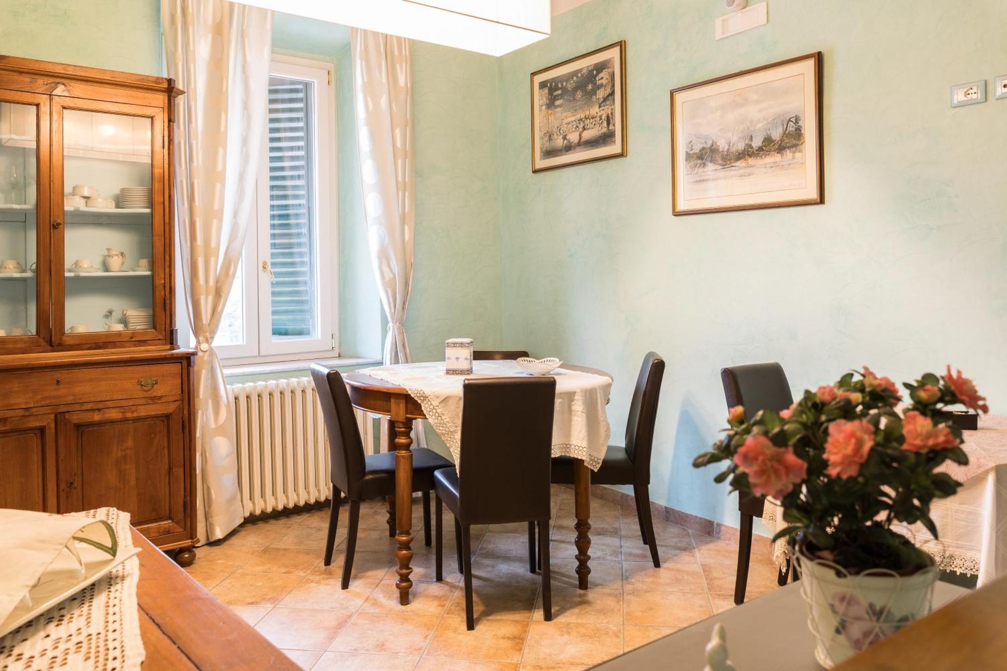 Locanda Dei Fiori ピストイア エクステリア 写真