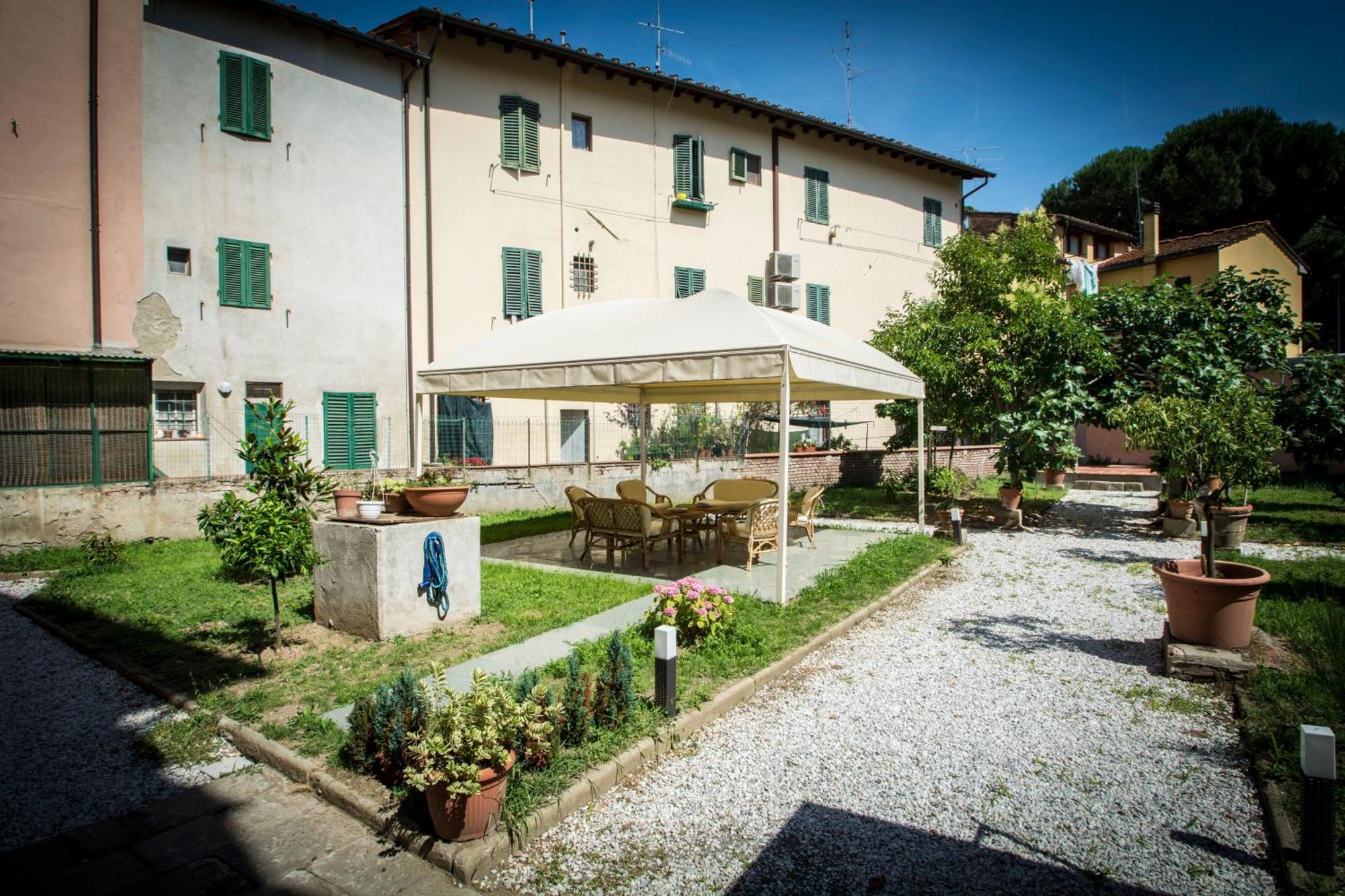 Locanda Dei Fiori ピストイア エクステリア 写真