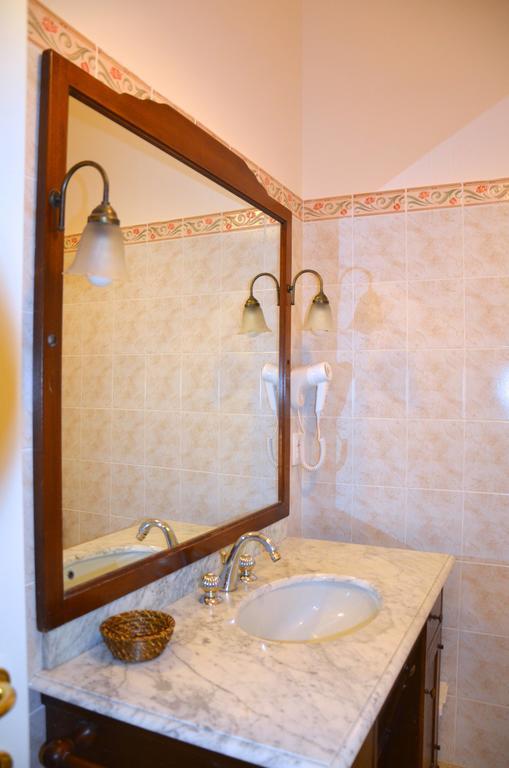 Locanda Dei Fiori ピストイア エクステリア 写真