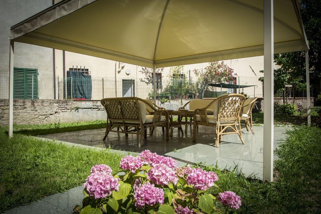 Locanda Dei Fiori ピストイア エクステリア 写真
